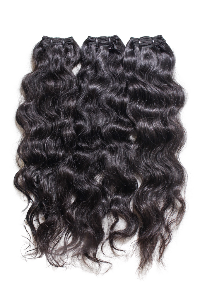 Weft (weave) real virgin human hair - Natural deep wavy - Brazilian origin from Minas Gerais - 1 kg