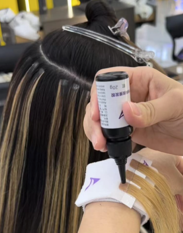 Training class for Hair extensions technique